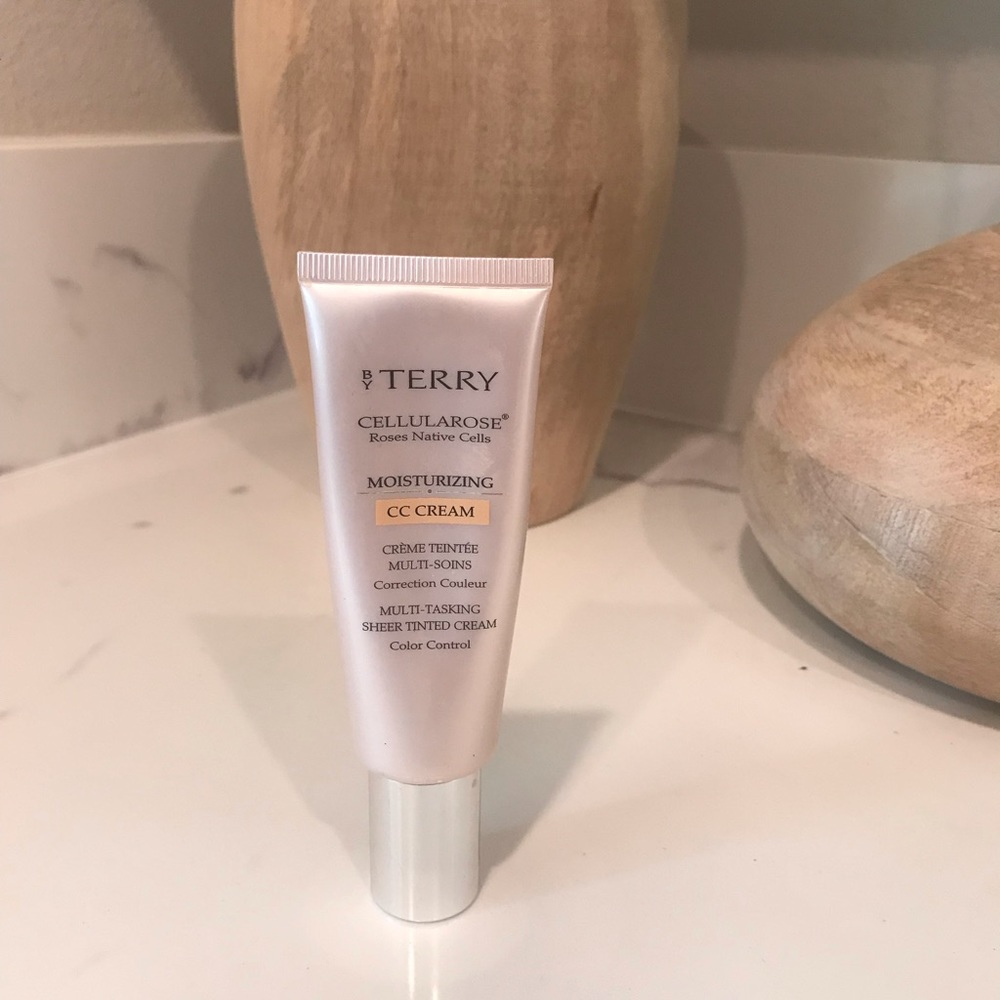 By terry CC cream
